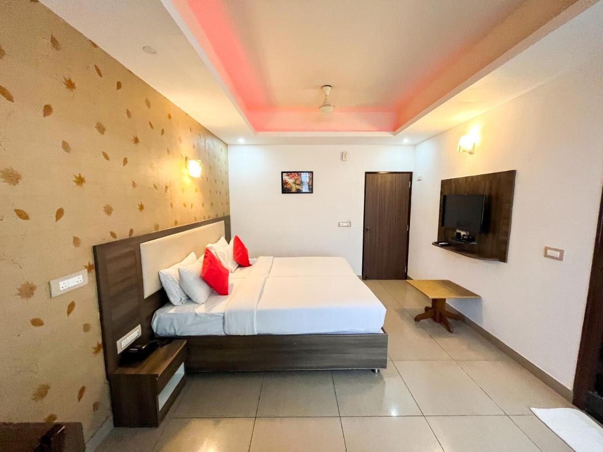 Victory Grand Attibele Hotel Exterior foto